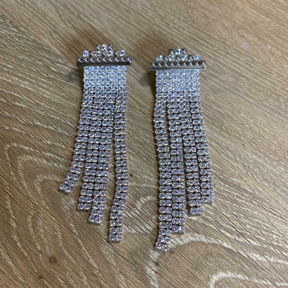 Kendra Scott Olympia Earrings Silver